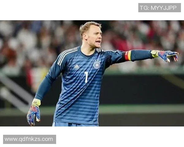 诺伊尔：守护球门的传奇门将与德国足球的辉煌历程