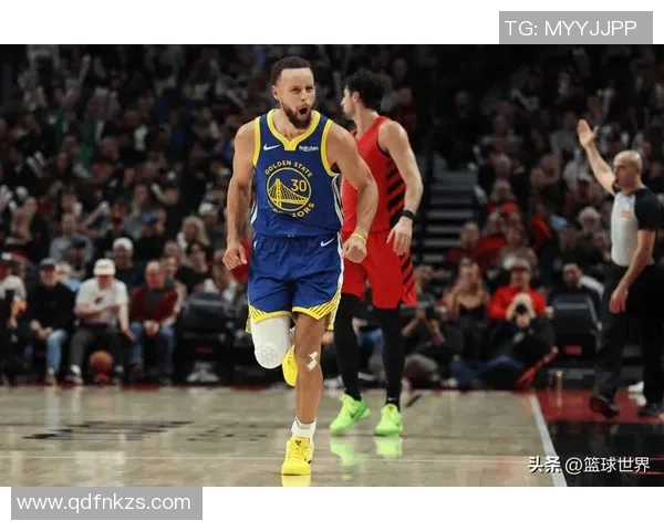 库里单场狂砍47分引领勇士逆转胜利展现超级巨星风范