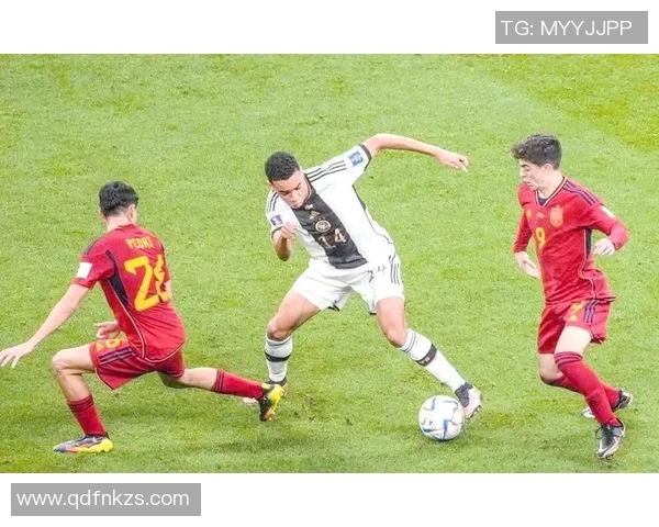 穆西亚拉：年轻天才如何引领足球新时代的崛起与挑战